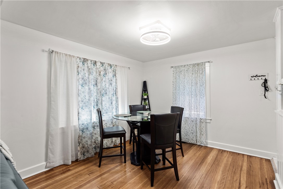 476 Providence Street, Unit 1 West Warwick, RI 02893 - Photo 3 of 31