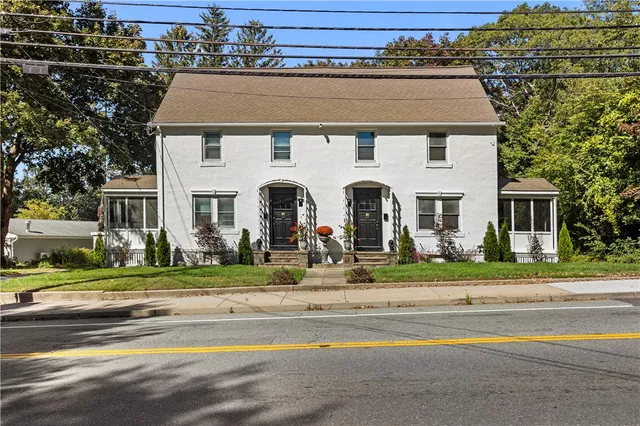 $2,300 | 476 Providence Street, Unit 1, West Warwick, RI 02893