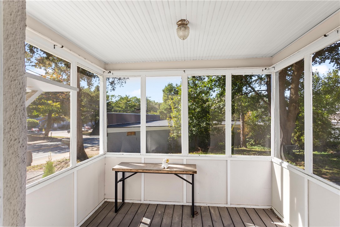 476 Providence Street, Unit 1 West Warwick, RI 02893 - Photo 6 of 31