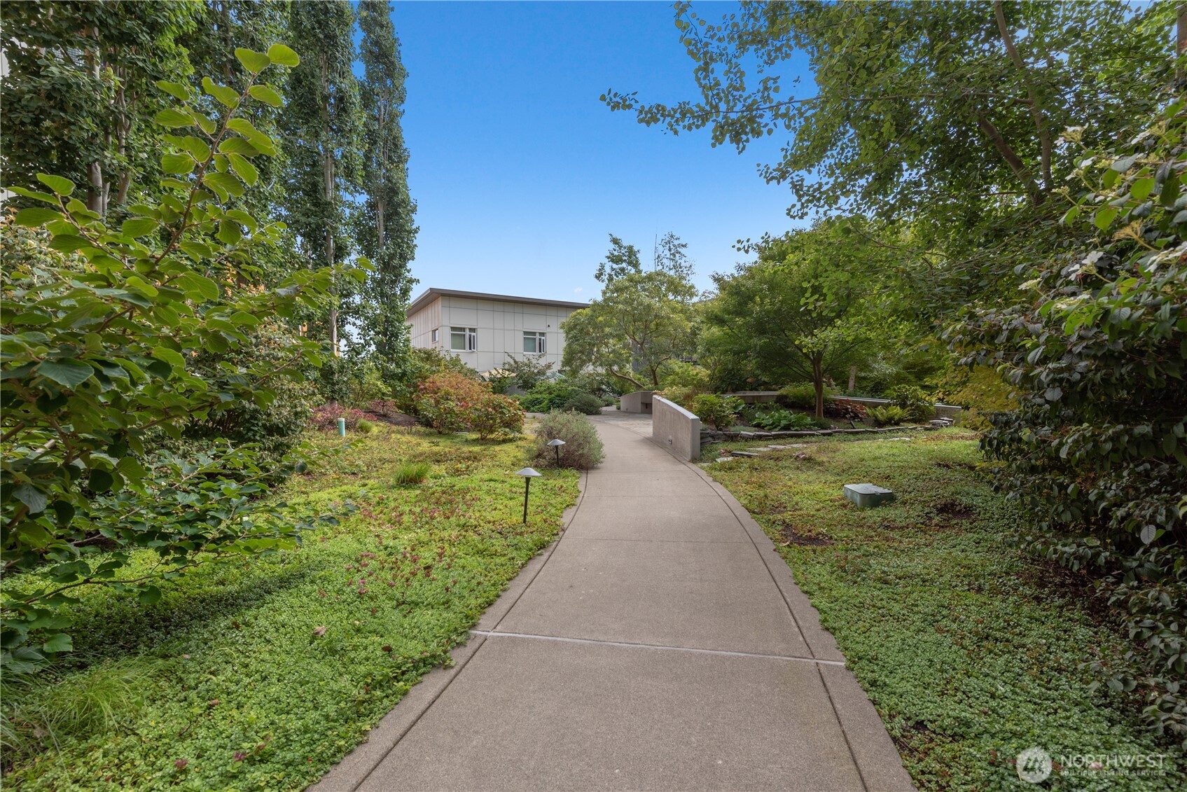 15100 6th Avenue Southwest, Unit 325 Burien, WA 98166 - Photo 20 of 22