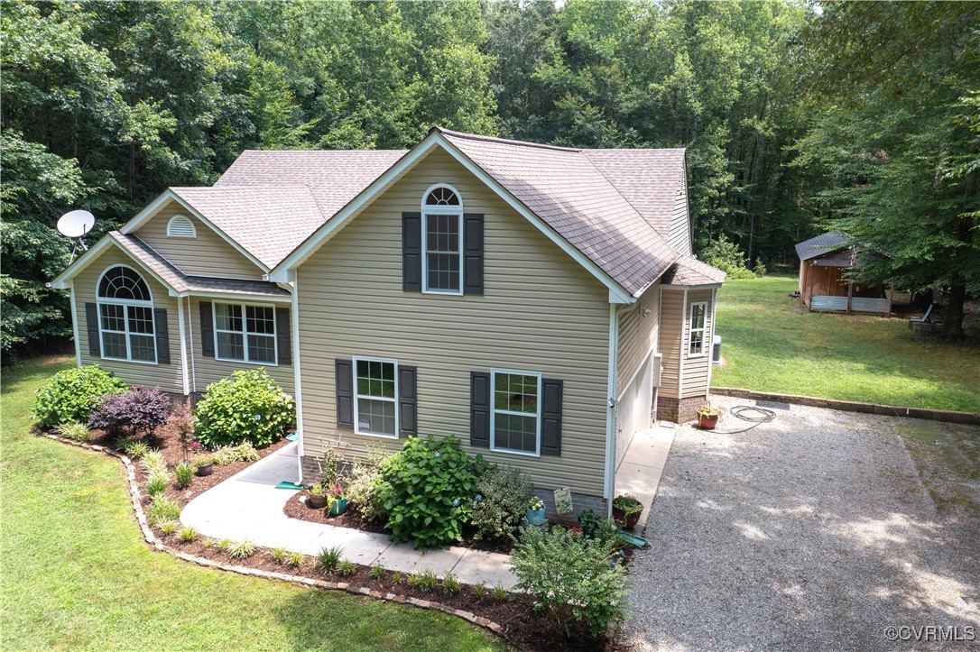 4672 Bell Road Powhatan, VA 23139 - Photo 3 of 34 Gallery Image 3