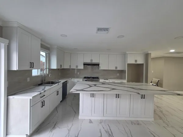 $3,500 | 52641 Avenida Martinez, La Quinta, CA 92253