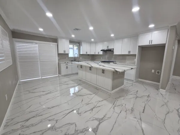 $3,500 | 52641 Avenida Martinez, La Quinta, CA 92253