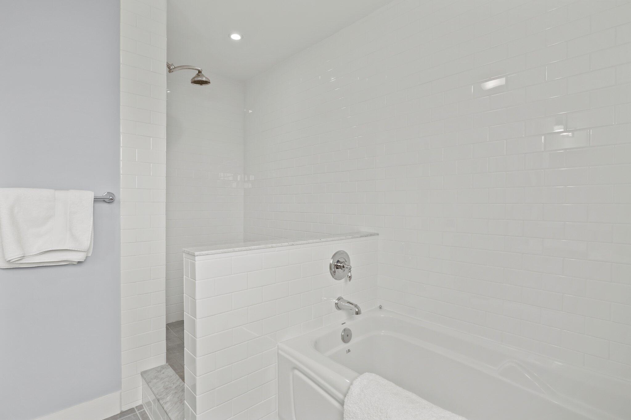 16 Meadow Road, Unit 16 Provincetown, MA 02657 - Photo 13 of 23 a bathroom with a bathtub