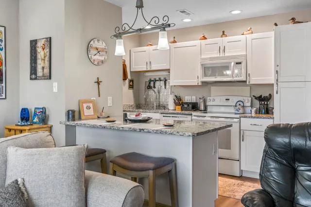 $199,900 | 206 Double Eagle Drive, Unit A1, Surfside Beach, SC 29575