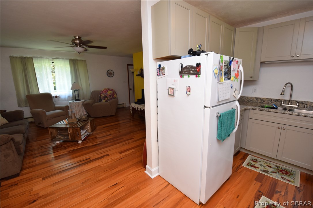 4145 Shelly Road Hayes, VA 23072 - Photo 11 of 17
