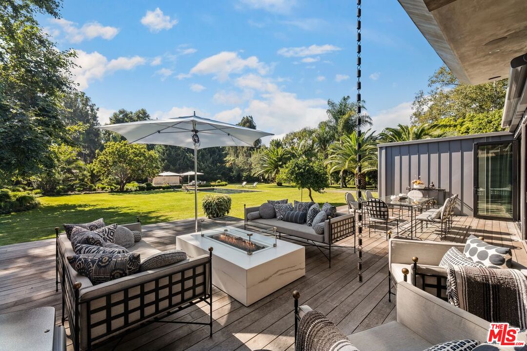 6237 Bonsall Drive Malibu, CA 90265 - Photo 35 of 50 a view of swimming pool with outdoor seating space