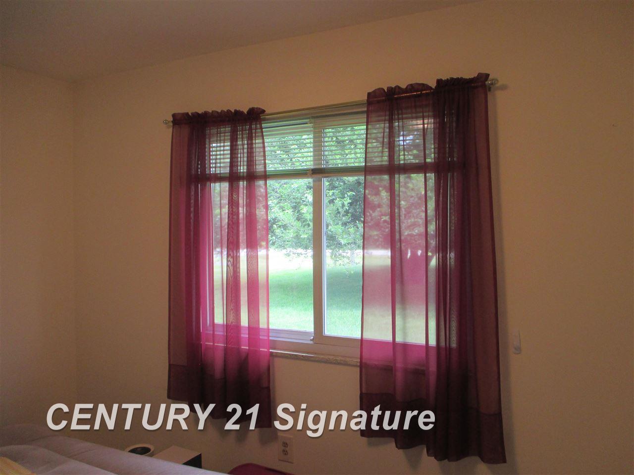 8243 Coldwater Road Flushing, MI 48433 - Photo 12 of 22