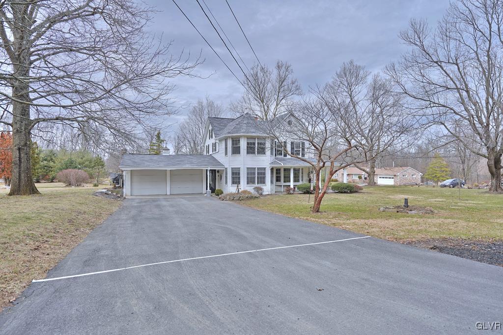 4886 Jasper Road Emmaus, PA 18049 - Photo 3 of 24 Gallery Image 3
