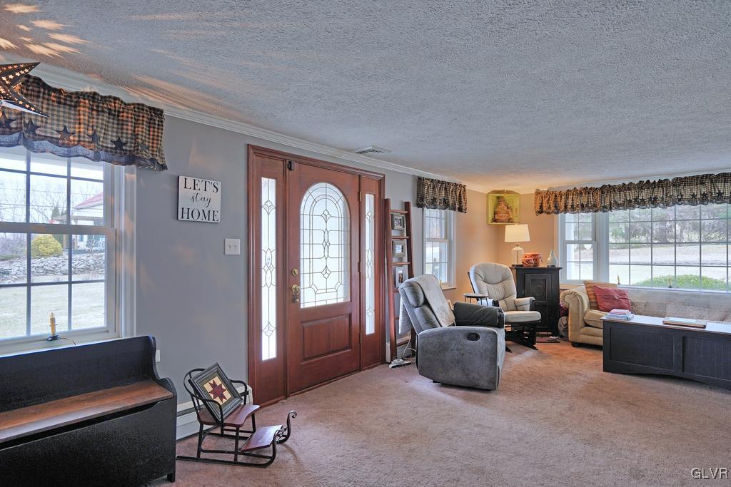 4886 Jasper Road Emmaus, PA 18049 - Photo 6 of 24 Gallery Image 6