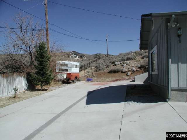 9430 Arrowhead Way Reno, NV 89506 - Photo 3 of 9 Photo 3