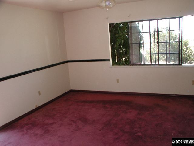 9430 Arrowhead Way Reno, NV 89506 - Photo 6 of 9 Photo 6