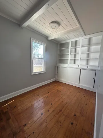 $2,200 | 7505 Lee Highway, Chattanooga, TN 37421