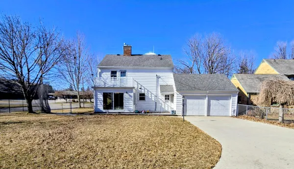 $240,000 | 831 4th Avenue Southwest, Pipestone, MN 56164