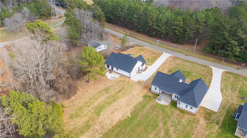 4017 Mebane Oaks Road Mebane, NC 27302 - Photo 37 of 50 Gallery Image 37