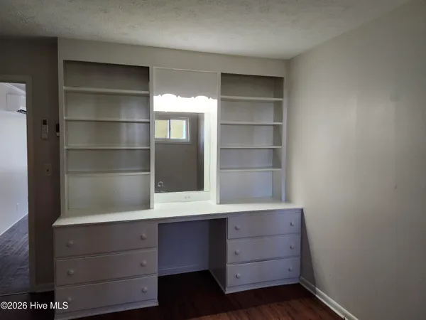 $1,000 | 205 East New Jersey Avenue, Unit 3, Southern Pines, NC 28387