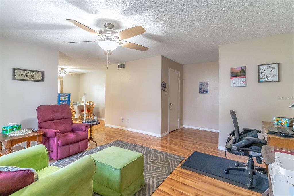 106 Springwood Circle, Unit B Longwood, FL 32750 - Photo 5 of 19