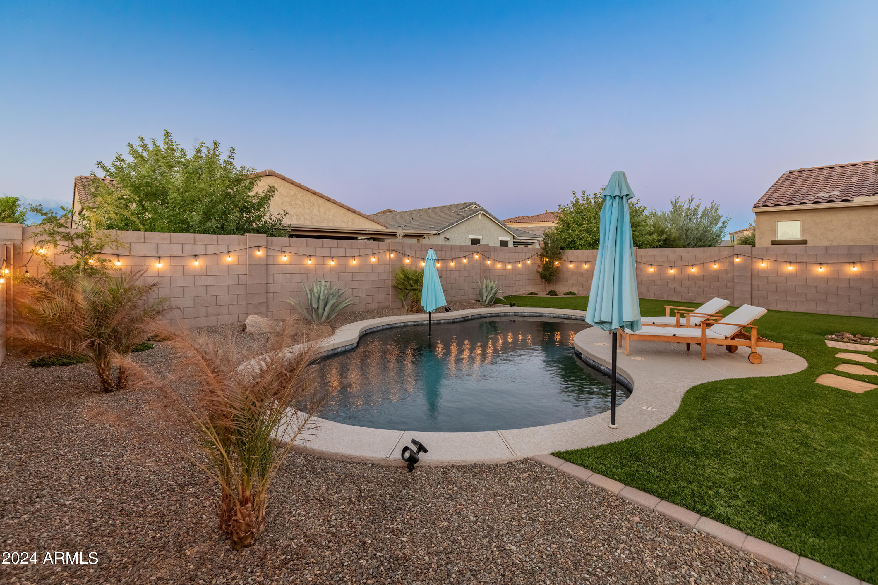 518 Balao Drive Phoenix, AZ 85085 - Photo 17 of 64 Desert Landscape