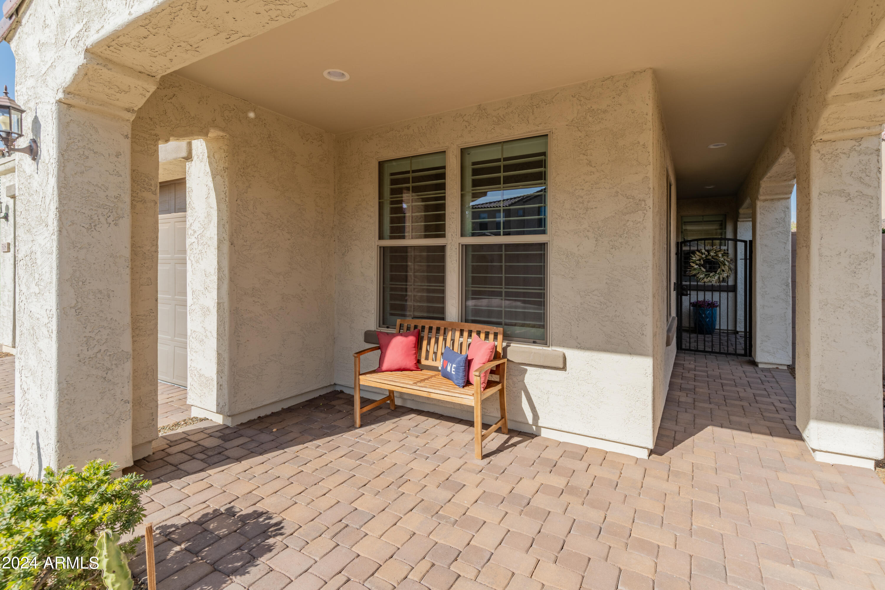 518 Balao Drive Phoenix, AZ 85085 - Photo 21 of 64 Cute Covered Patio