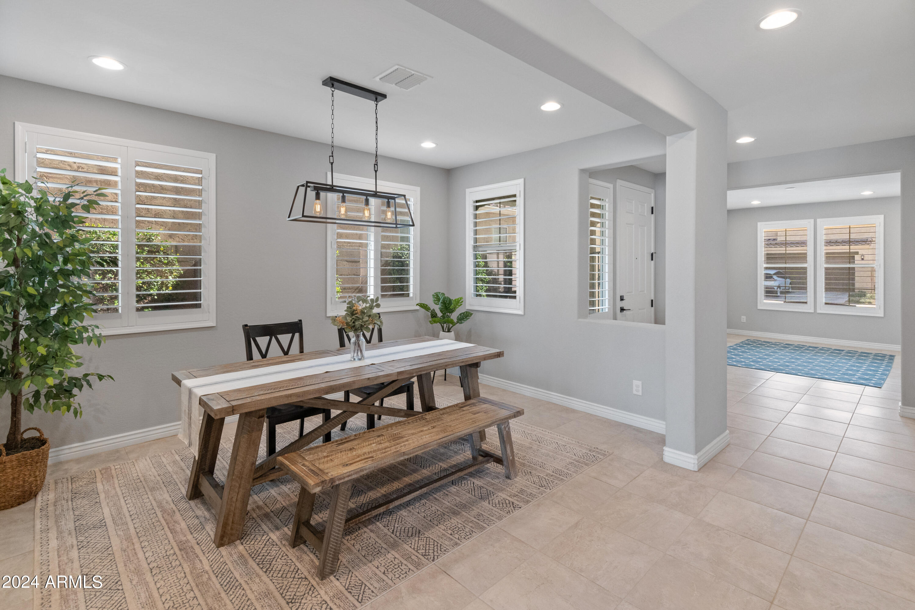 518 Balao Drive Phoenix, AZ 85085 - Photo 24 of 64 Dining