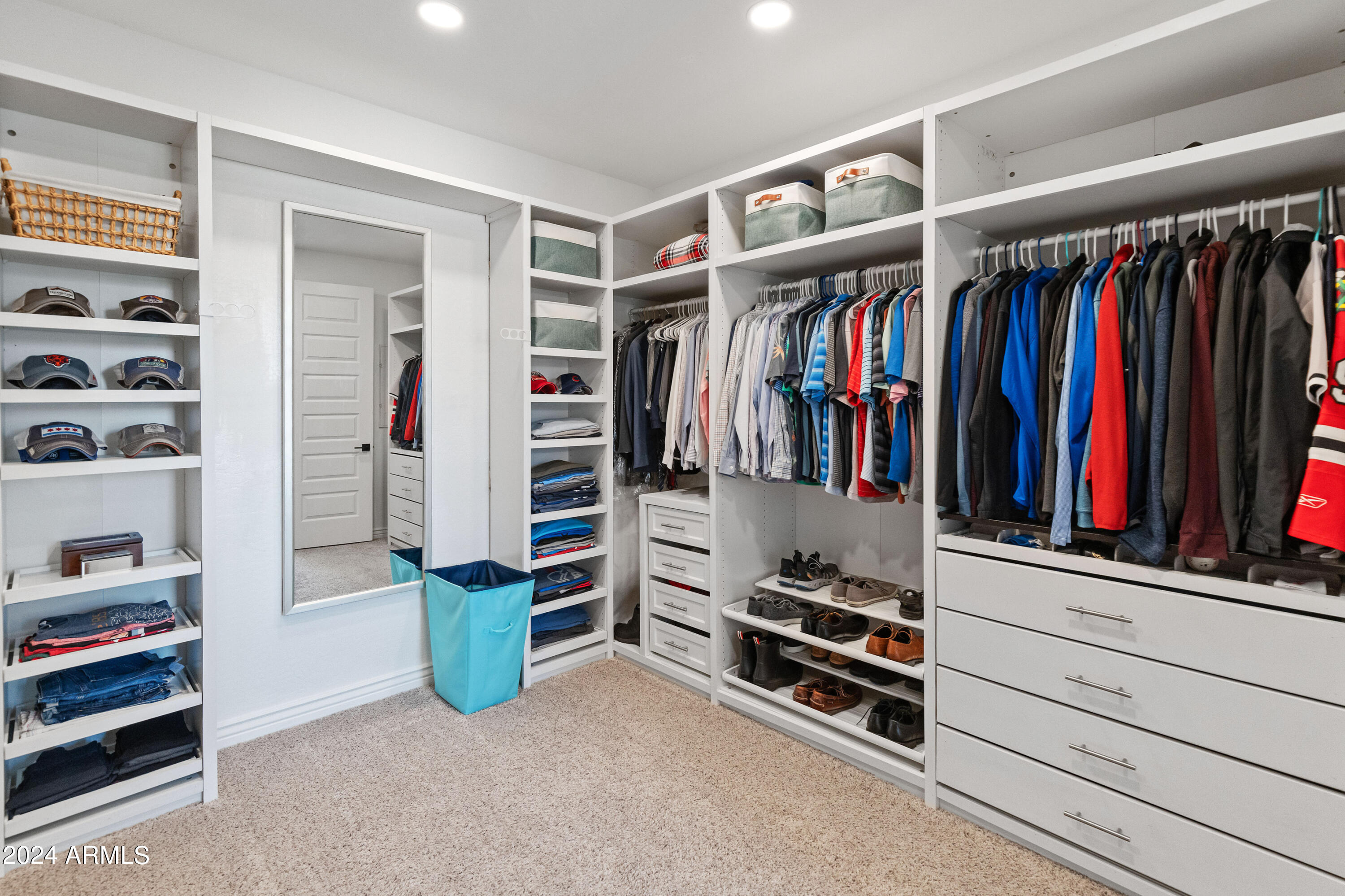 518 Balao Drive Phoenix, AZ 85085 - Photo 37 of 64 Walk In Closet