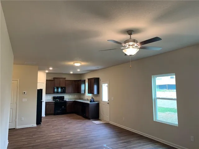 $1,900 | 788 Independence Avenue, Pendergrass, GA 30567