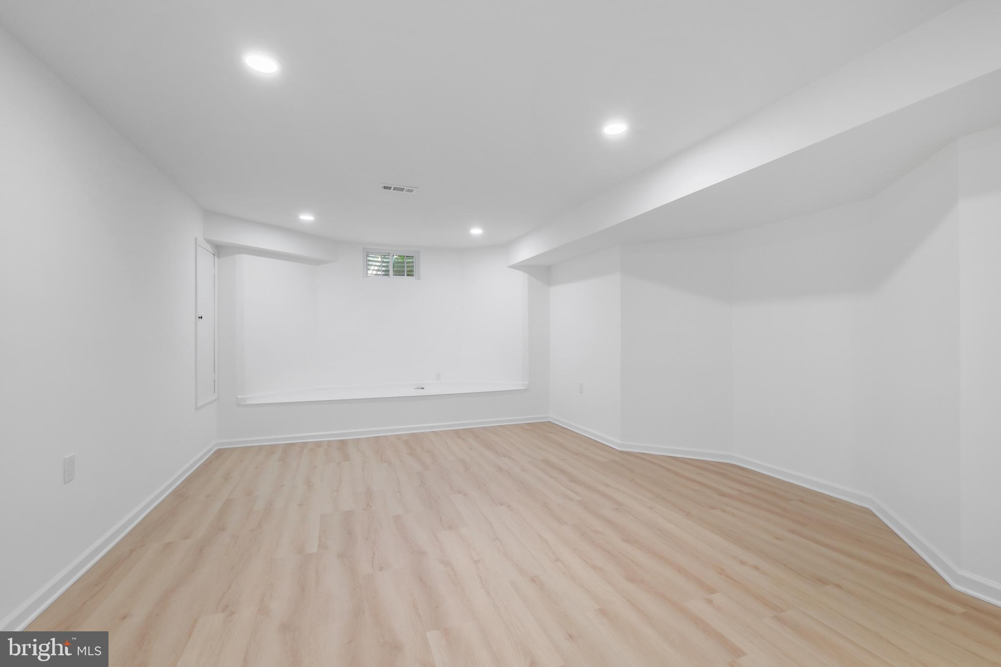 4400 Ridge Street Chevy Chase, MD 20815 - Photo 30 of 45