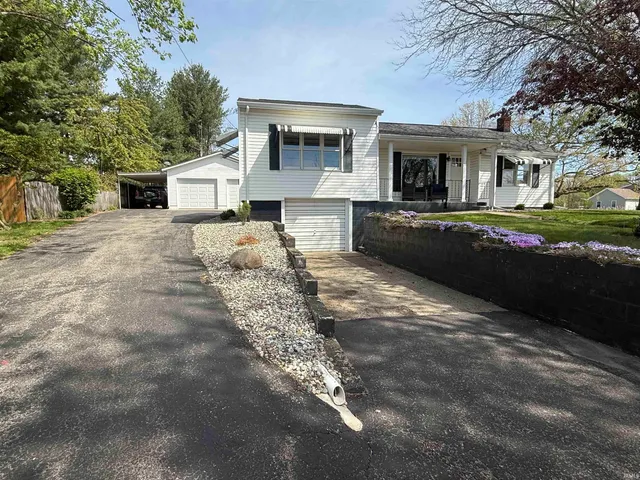 $239,000 | 550 West Jefferson Street, Culver, IN 46511