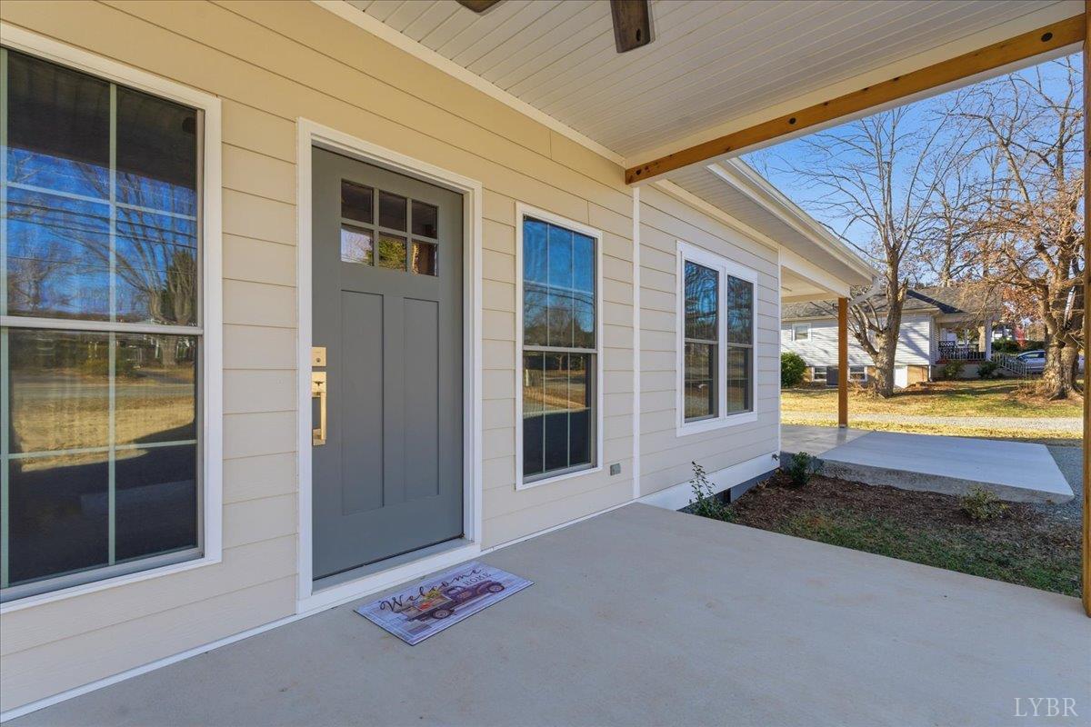 503 Henry Street Gretna, VA 24557 - Photo 29 of 37