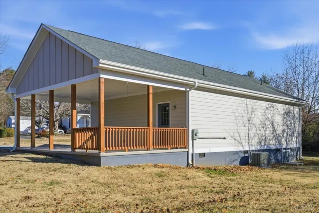 $209,000 | 503 Henry Street, Gretna, VA 24557