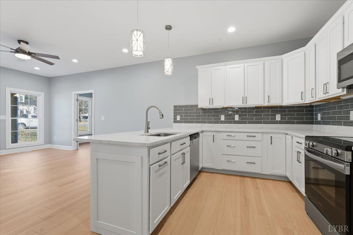 503 Henry Street Gretna, VA 24557 - Photo 9 of 37