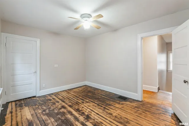 $189,999 | 507 6th Avenue, Fulton, IL 61252