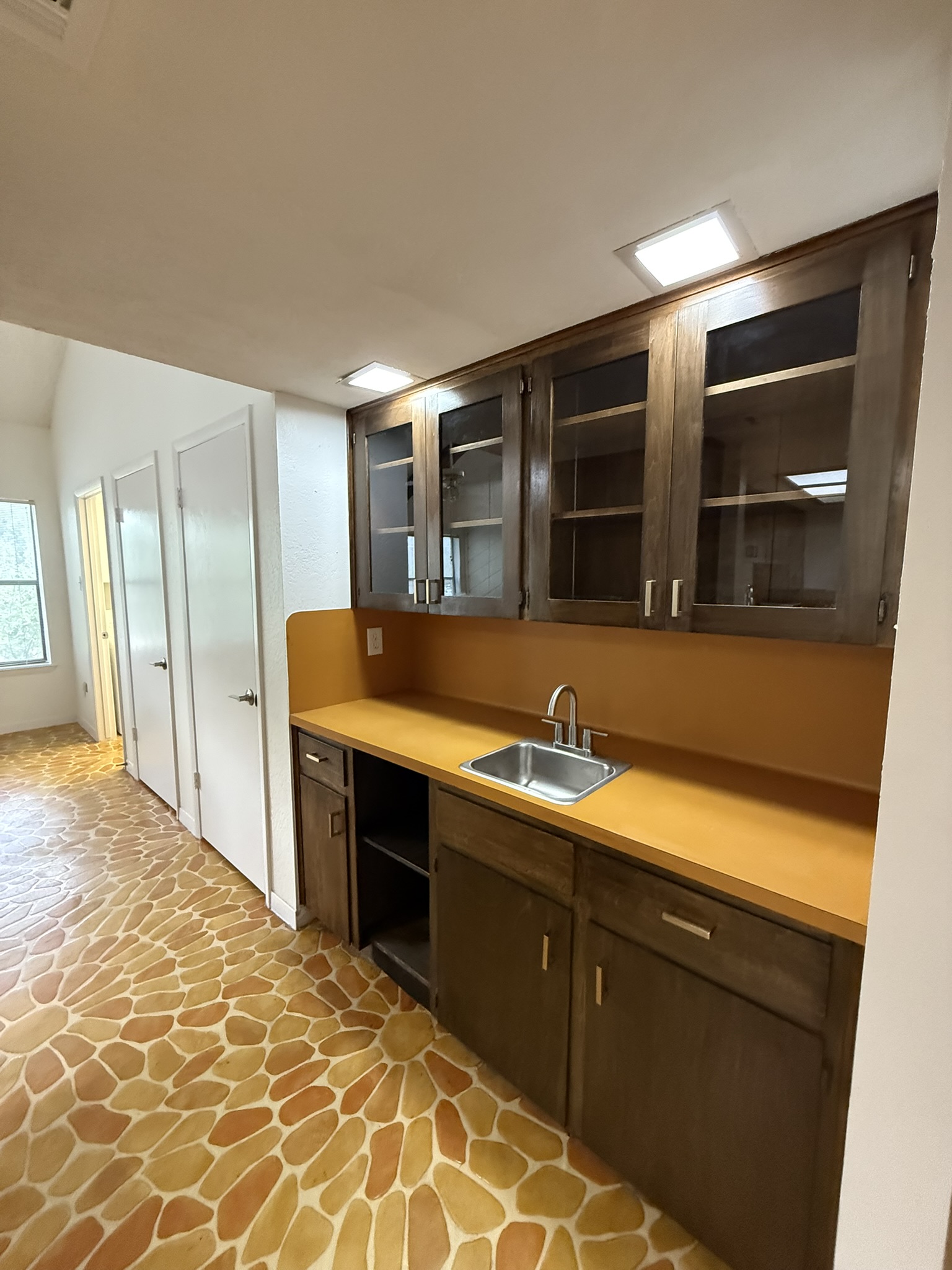 203 Blue Ridge Trail Austin, TX 78746 - Photo 5 of 20