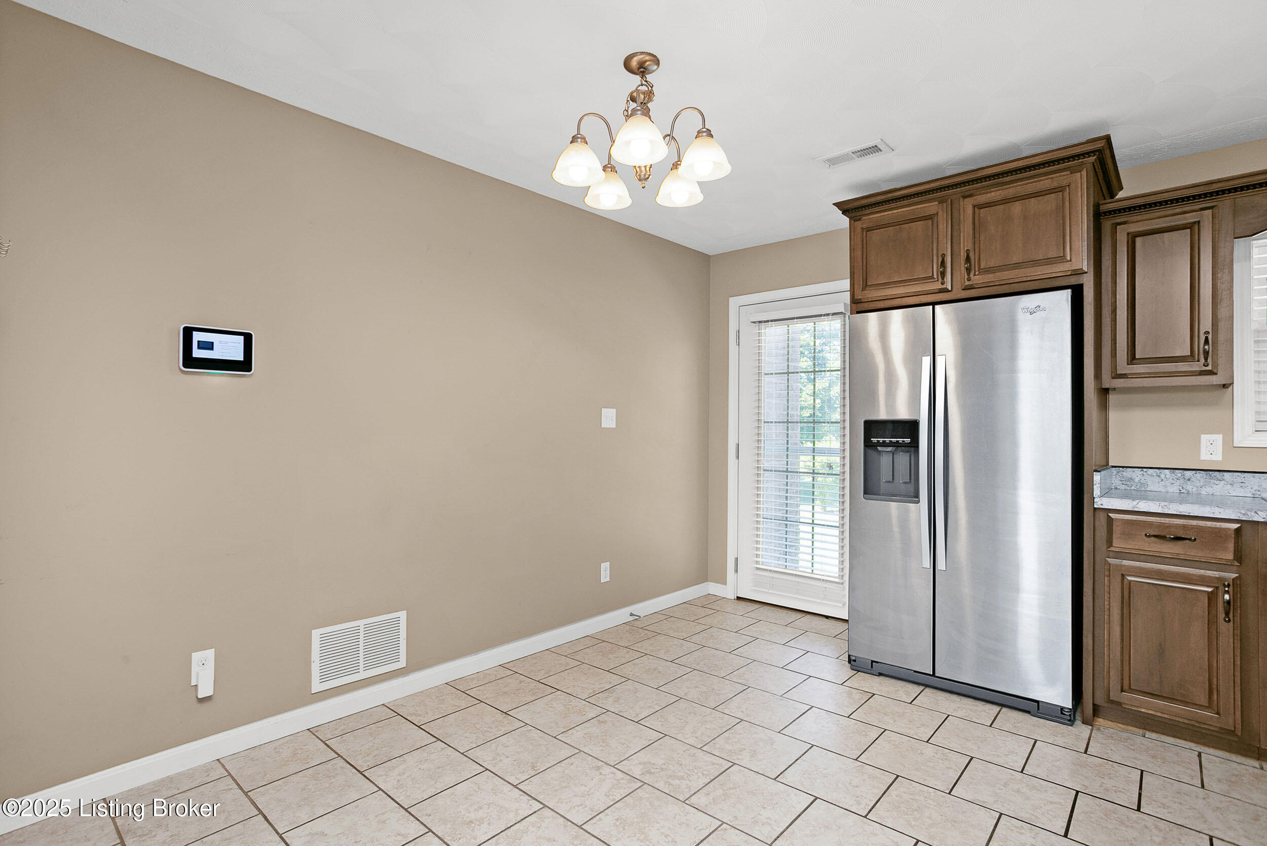 105 Fox Ridge Road Bardstown, KY 40004 - Photo 9 of 30 105FoxRidgeRd-14