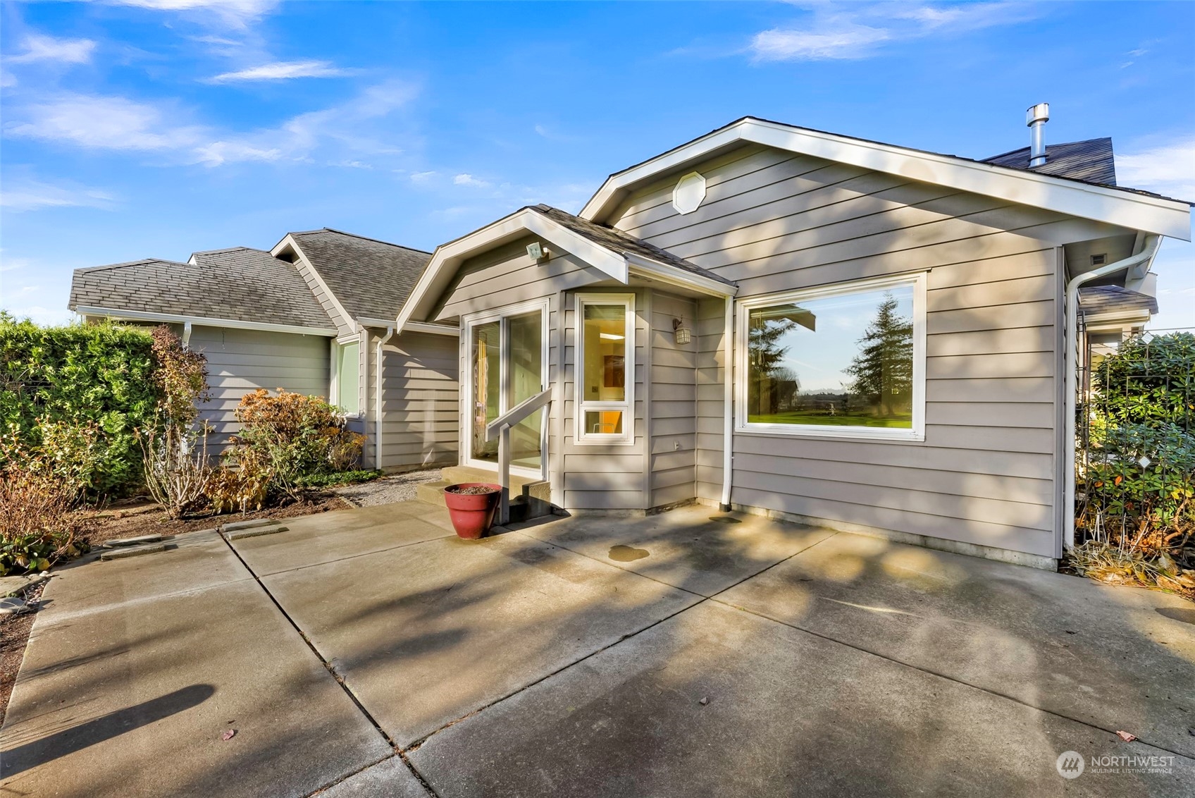 6836 Raspberry Dr., Unit A Everson, WA 98247 - Photo 2 of 33