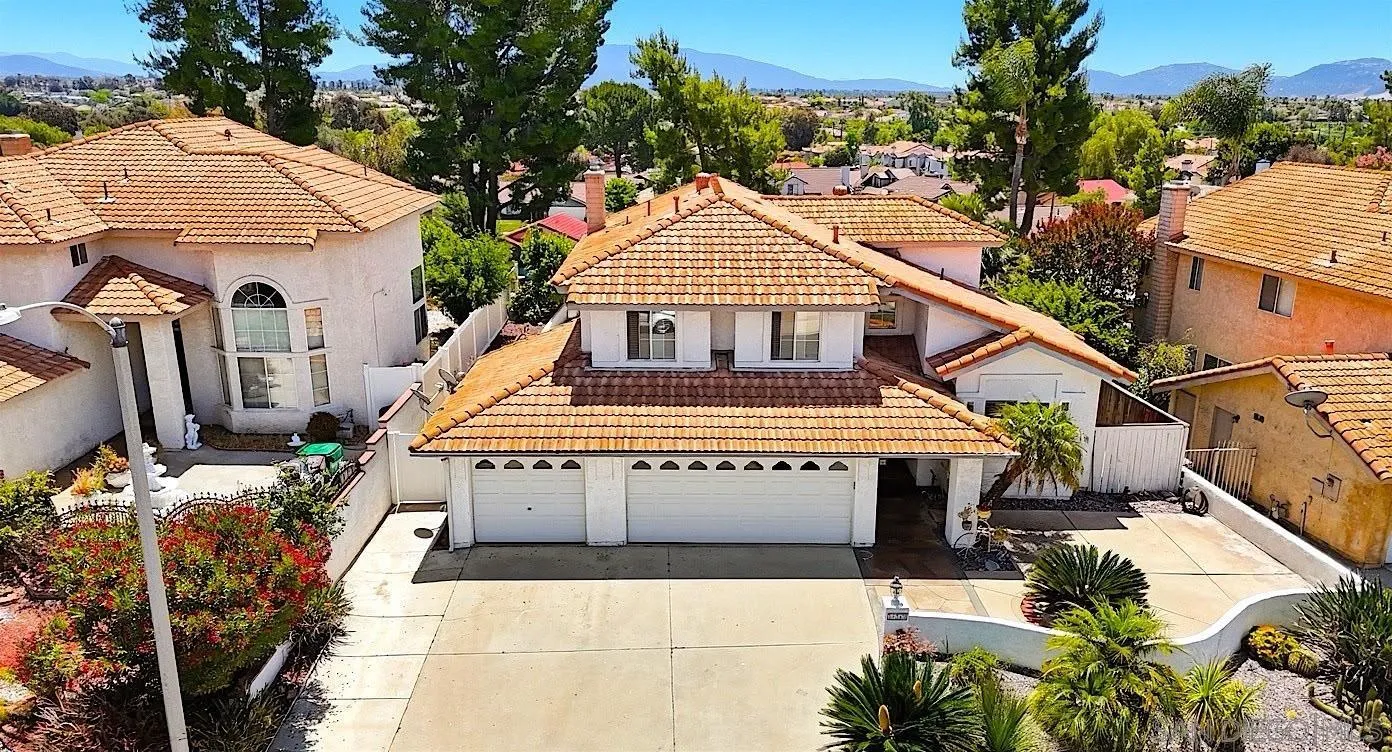 39780 Notting Hill Road Murrieta, CA 92563 - Photo 1 of 50