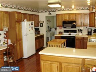 330 Zynn Road Downingtown, PA 19335 - Photo 7 of 12 Kitchen