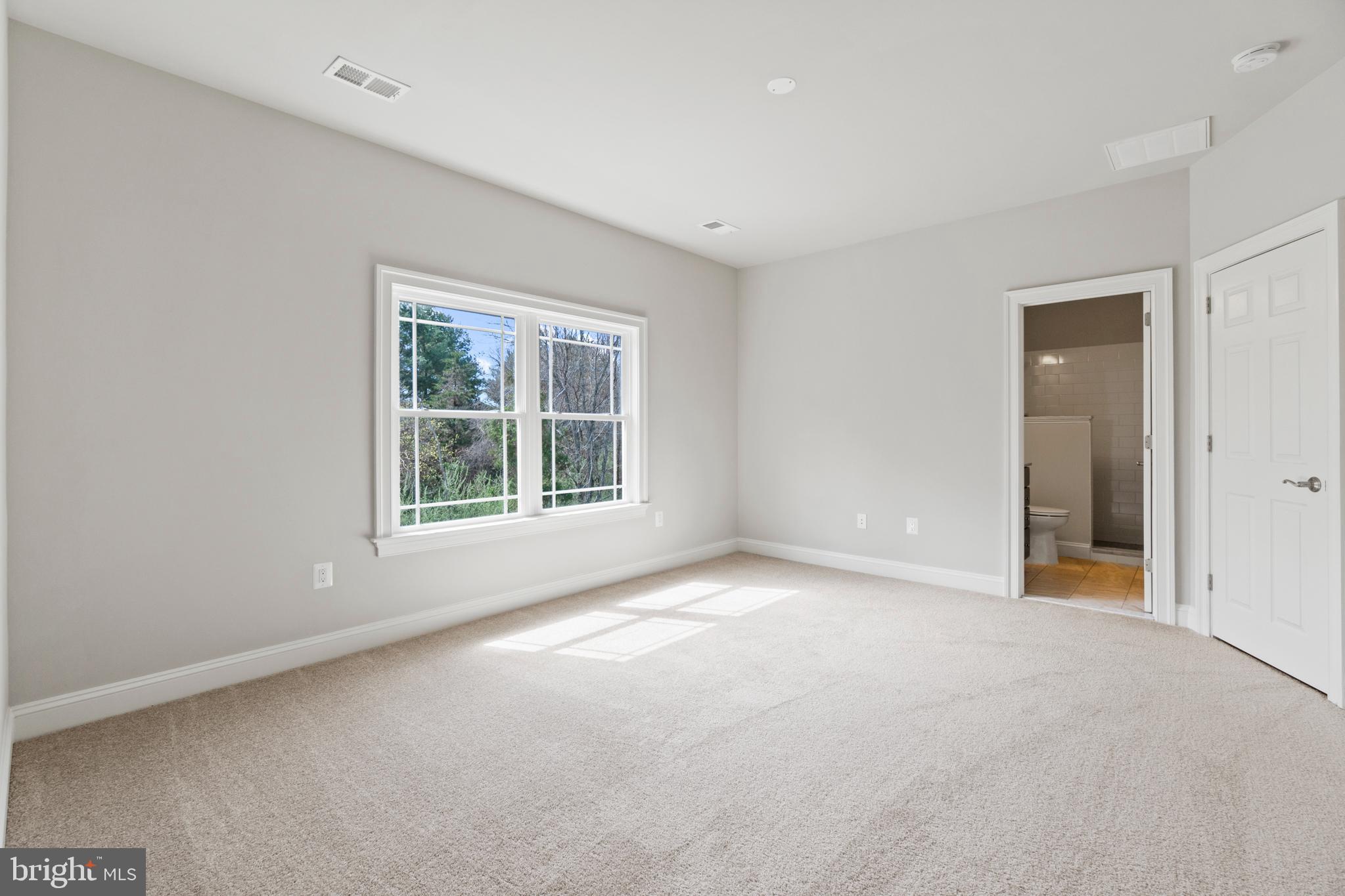 13725 Orlando Road Nokesville, VA 20181 - Photo 47 of 65 a view of an empty room with a window