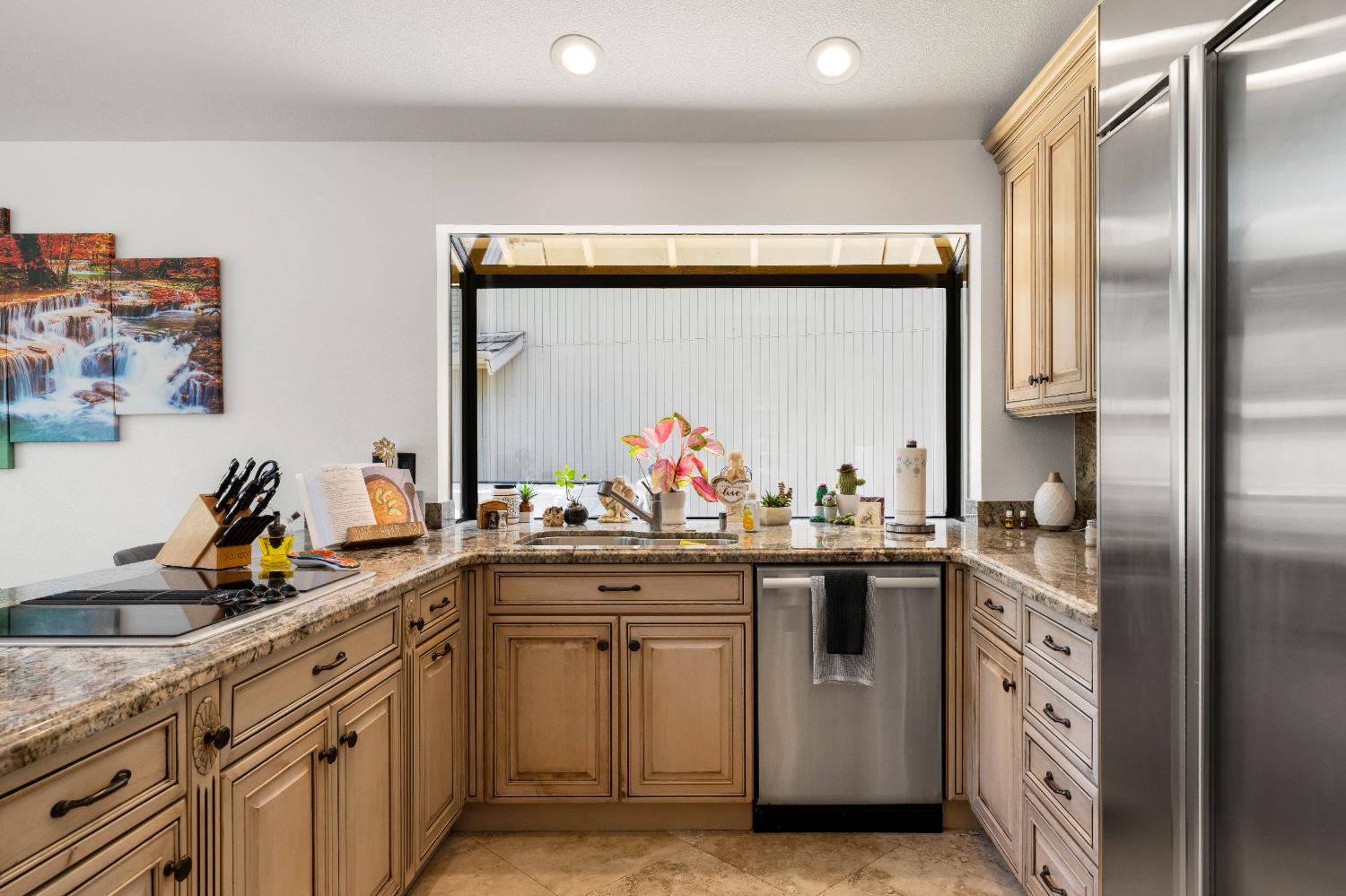 2188 Promontory Point Lane Gold River, CA 95670 - Photo 14 of 45