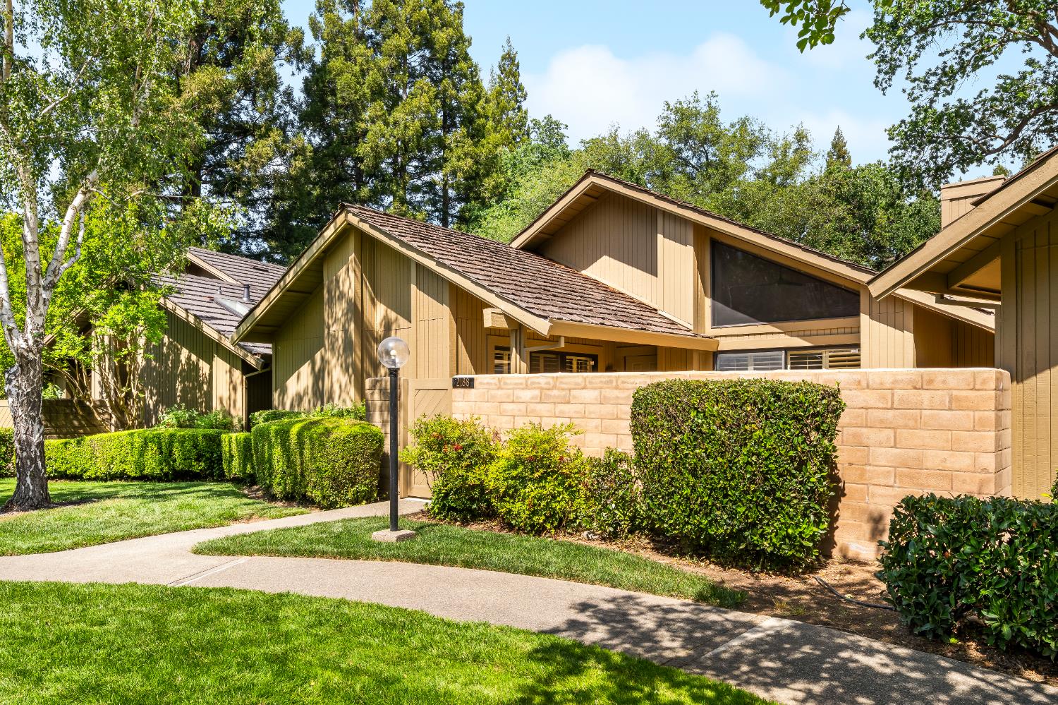2188 Promontory Point Lane Gold River, CA 95670 - Photo 3 of 45
