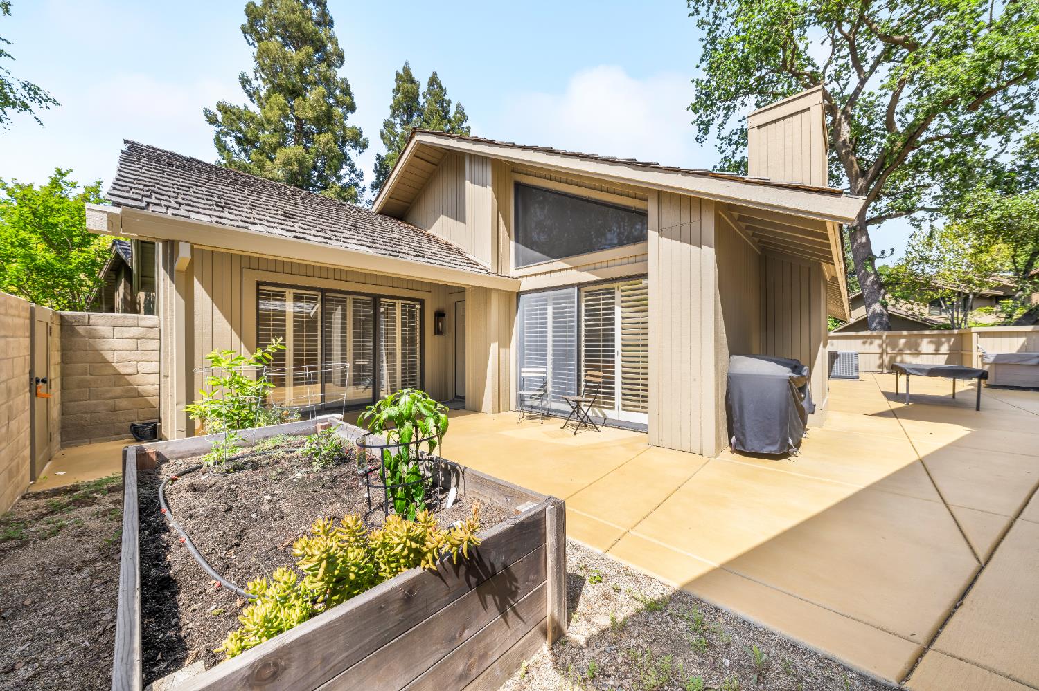 2188 Promontory Point Lane Gold River, CA 95670 - Photo 33 of 45