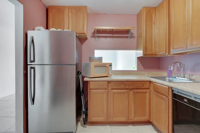 $99,000 | 12014 Greenway Circle South, Unit 109, Royal Palm Beach, FL 33411