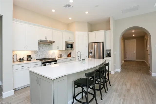 $14,000 | 9716 Everglades Boulevard North, Naples, FL 34120