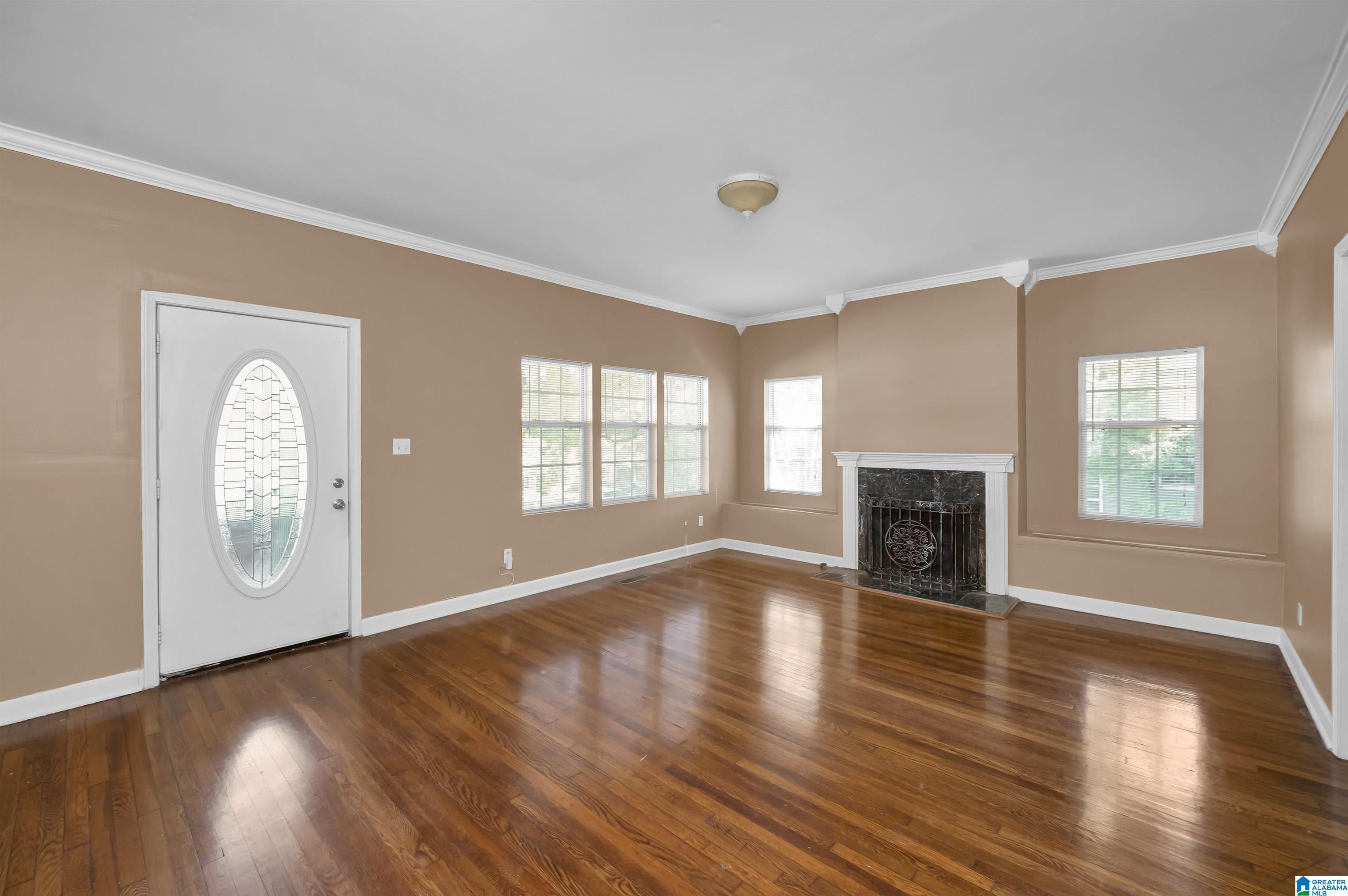 2211 25th Street Southwest Birmingham, AL 35208 - Photo 5 of 30