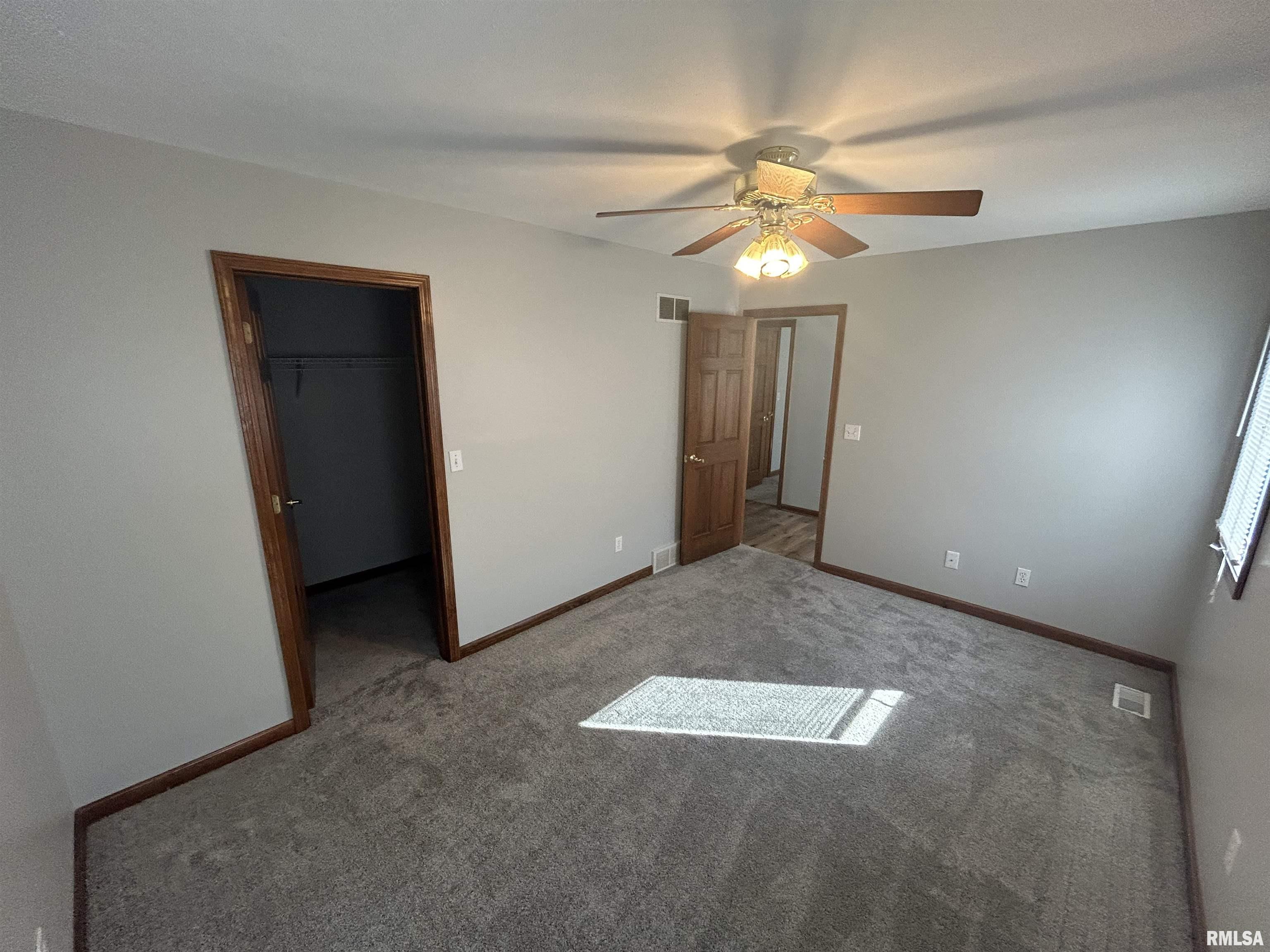 2304 Cormorant Drive Springfield, IL 62711 - Photo 11 of 17