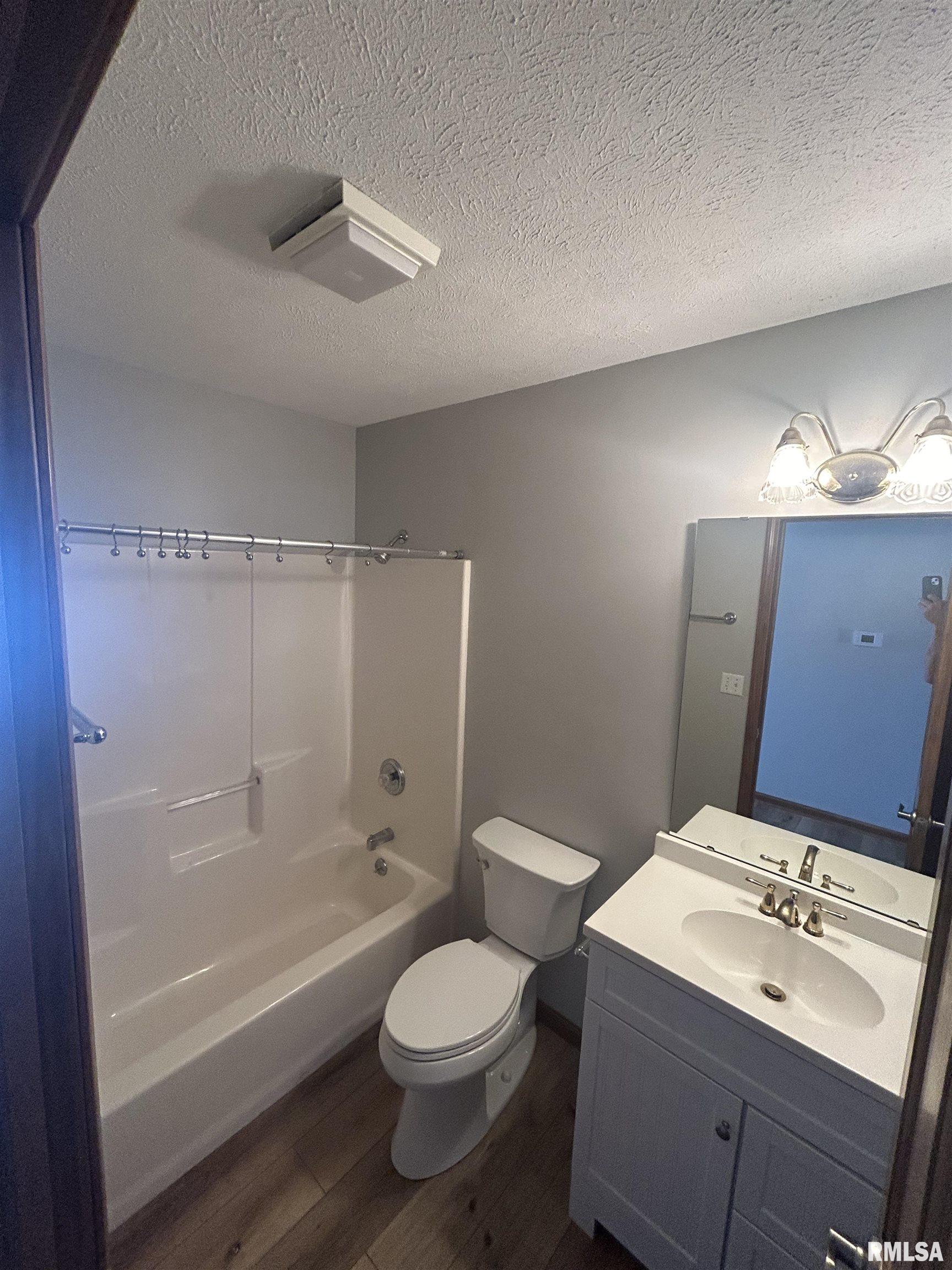 2304 Cormorant Drive Springfield, IL 62711 - Photo 12 of 17