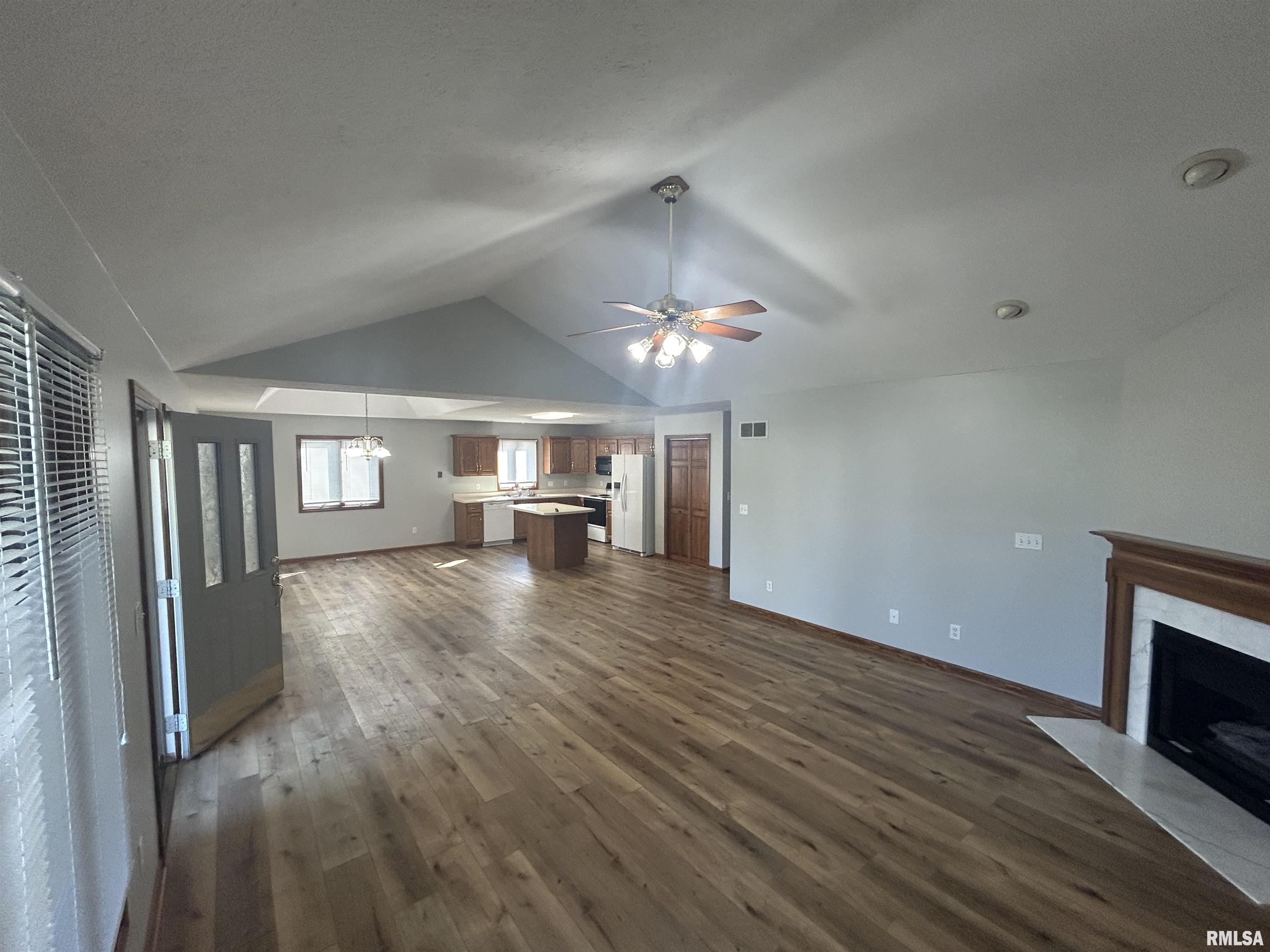 2304 Cormorant Drive Springfield, IL 62711 - Photo 2 of 17