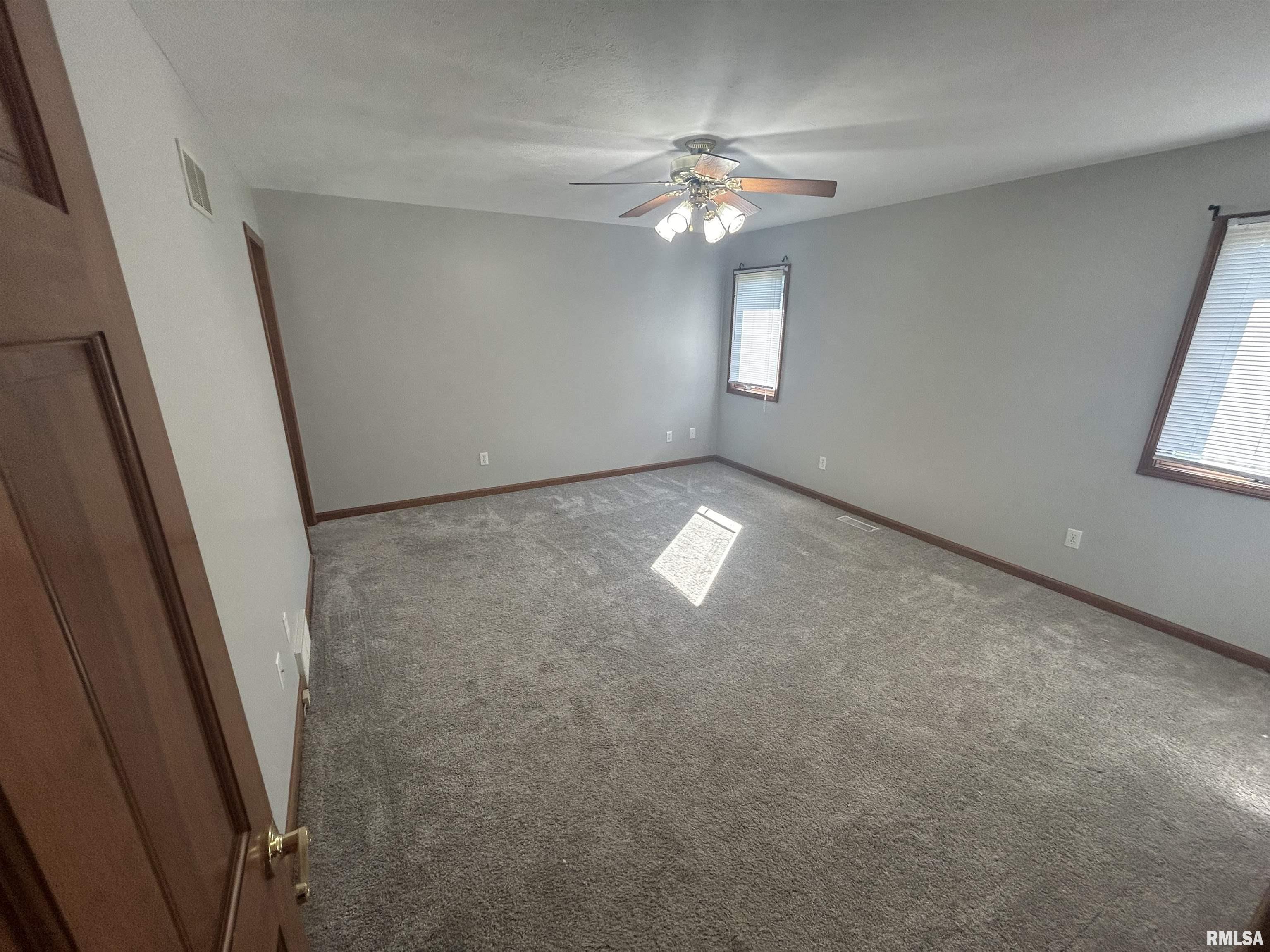 2304 Cormorant Drive Springfield, IL 62711 - Photo 6 of 17