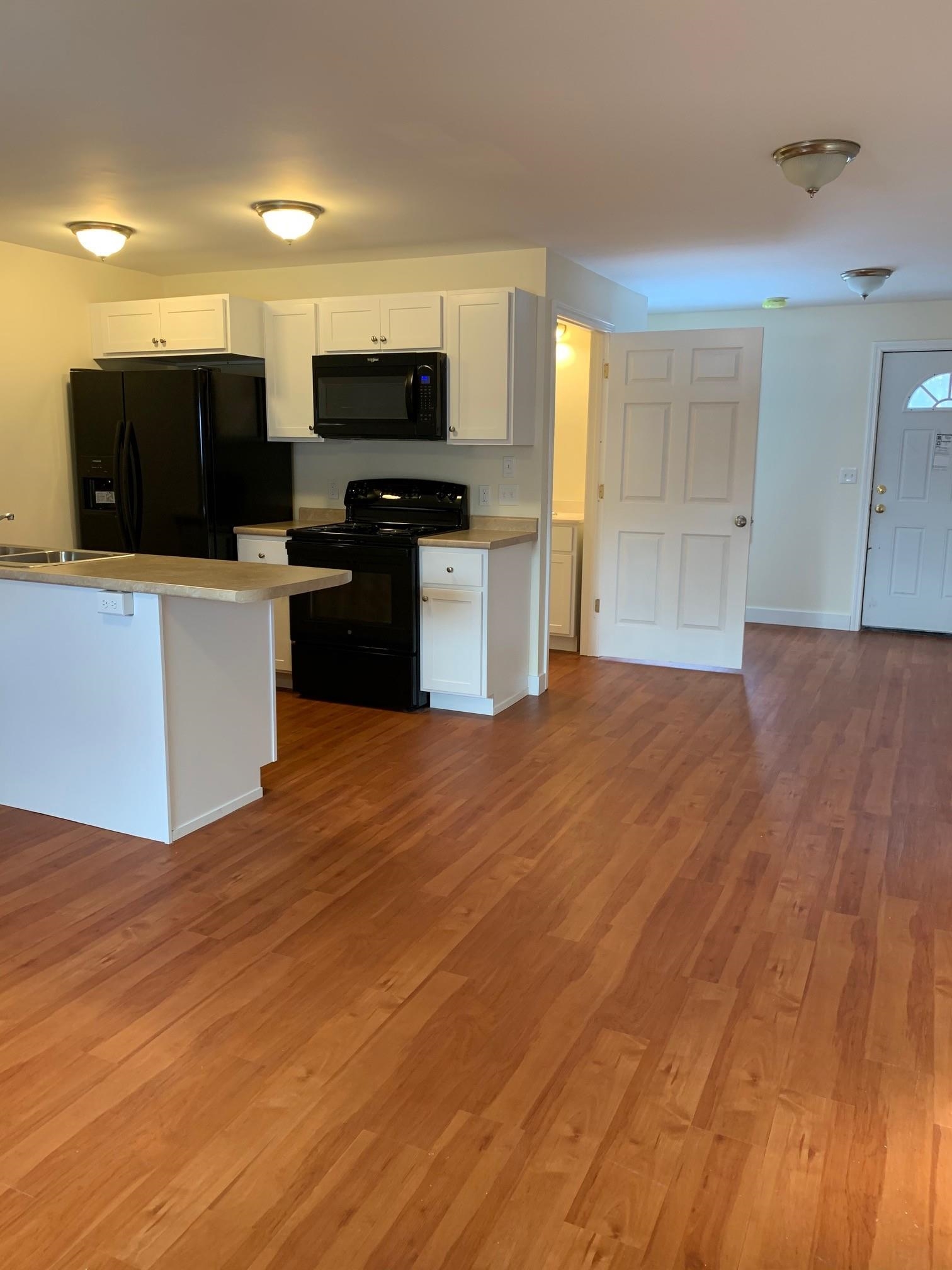 411 Highway 4 Enfield, NH 03748 - Photo 37 of 46