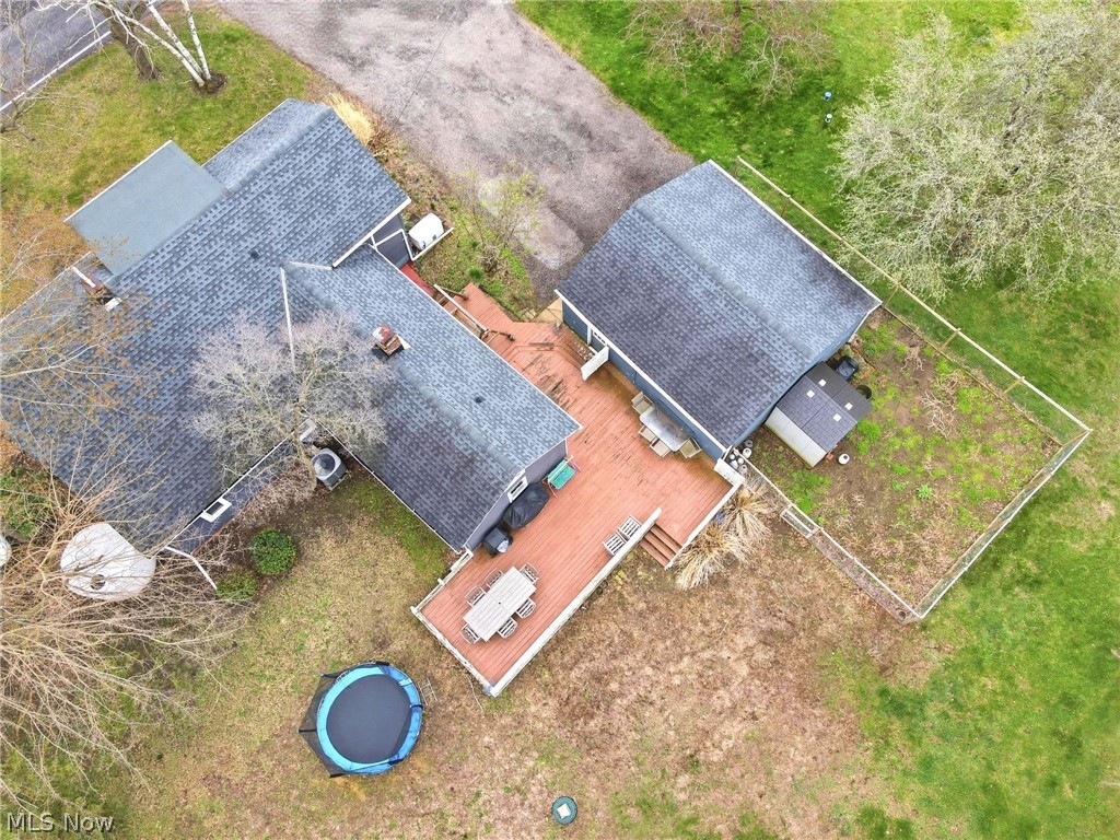 2108 Bennett Road Madison, OH 44057 - Photo 3 of 40